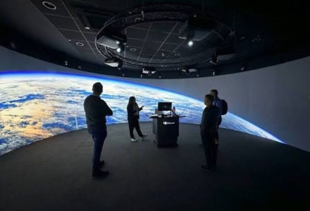 360° Immersive Training inside the National Brownfield Institute Igloo